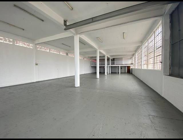 450M² OFFICE TO LET IN WOODSTOCK